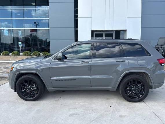 JEEP GRAND CHEROKEE 2019 1C4RJEAG7KC778634 image
